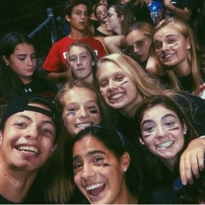 Meet your Posher, Clara